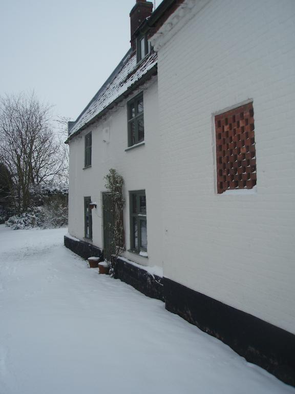 Hindolveston White House Farm Bed & Breakfast エクステリア 写真